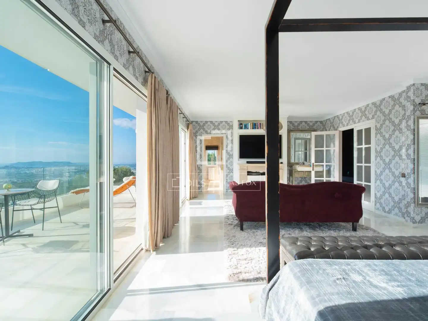 Bedroom of Houses for sale in Santa Eulària des Riu  with Air Conditioner, Heating and Private garden