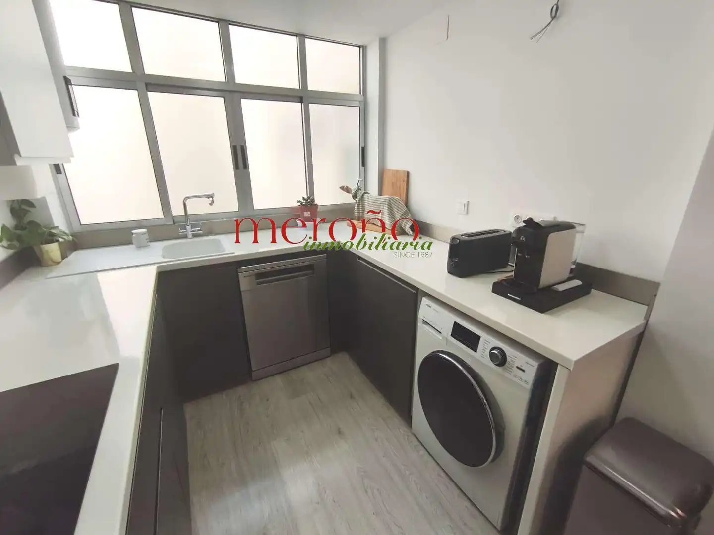 Cocina de Piso en venta en Elche / Elx con Aire acondicionado y Balcón