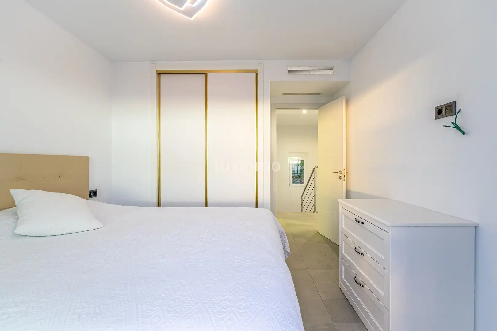 Schlafzimmer von Country house zum Verkauf in Altea mit Klimaanlage, Heizung und Terrasse