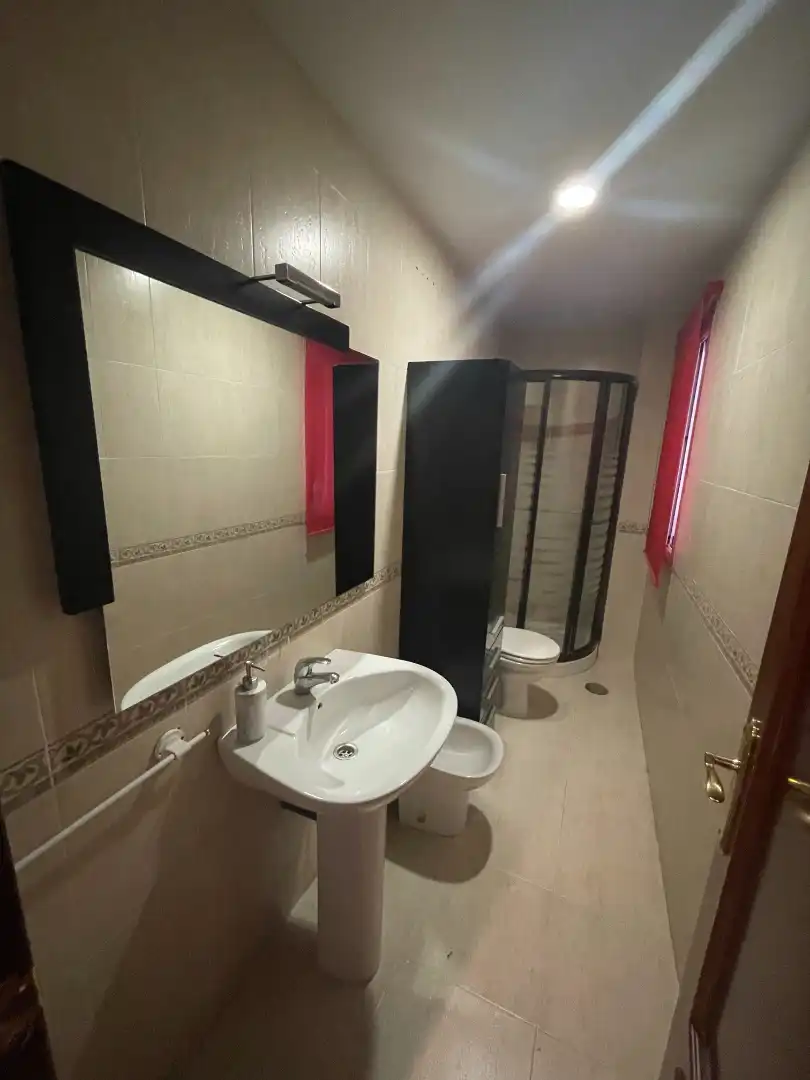 Bathroom of Flat for sale in Maracena  with Air Conditioner, Terrace and Furnished
