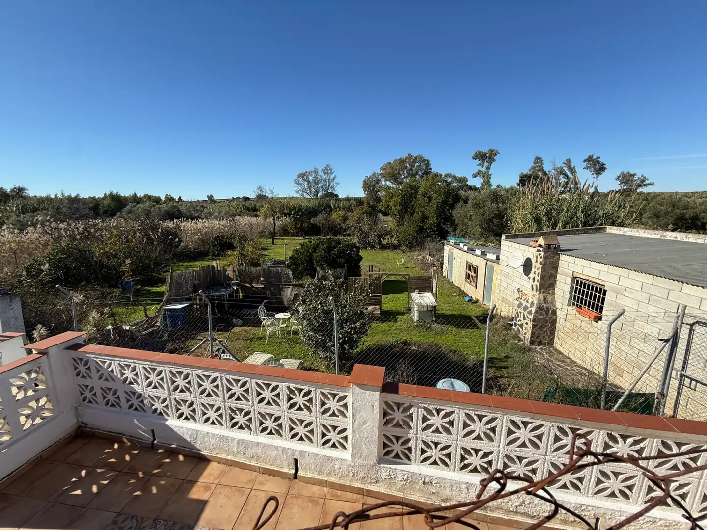 Garden of Country homes for sale in Gibraleón  with Air Conditioner, Heating and Private garden