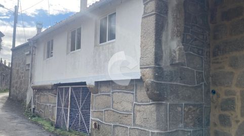 Foto 2 de Casa adosada en venta en Lobios, Ourense