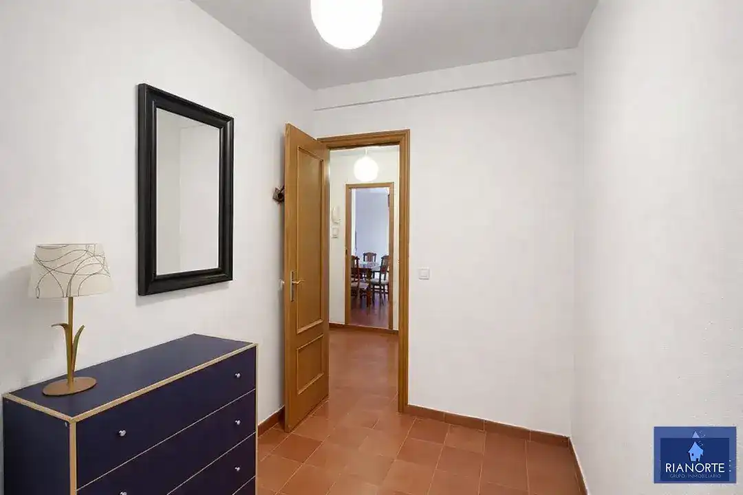Piso con piscina en venta en Calle Castillo de Gauzón, imagen 26