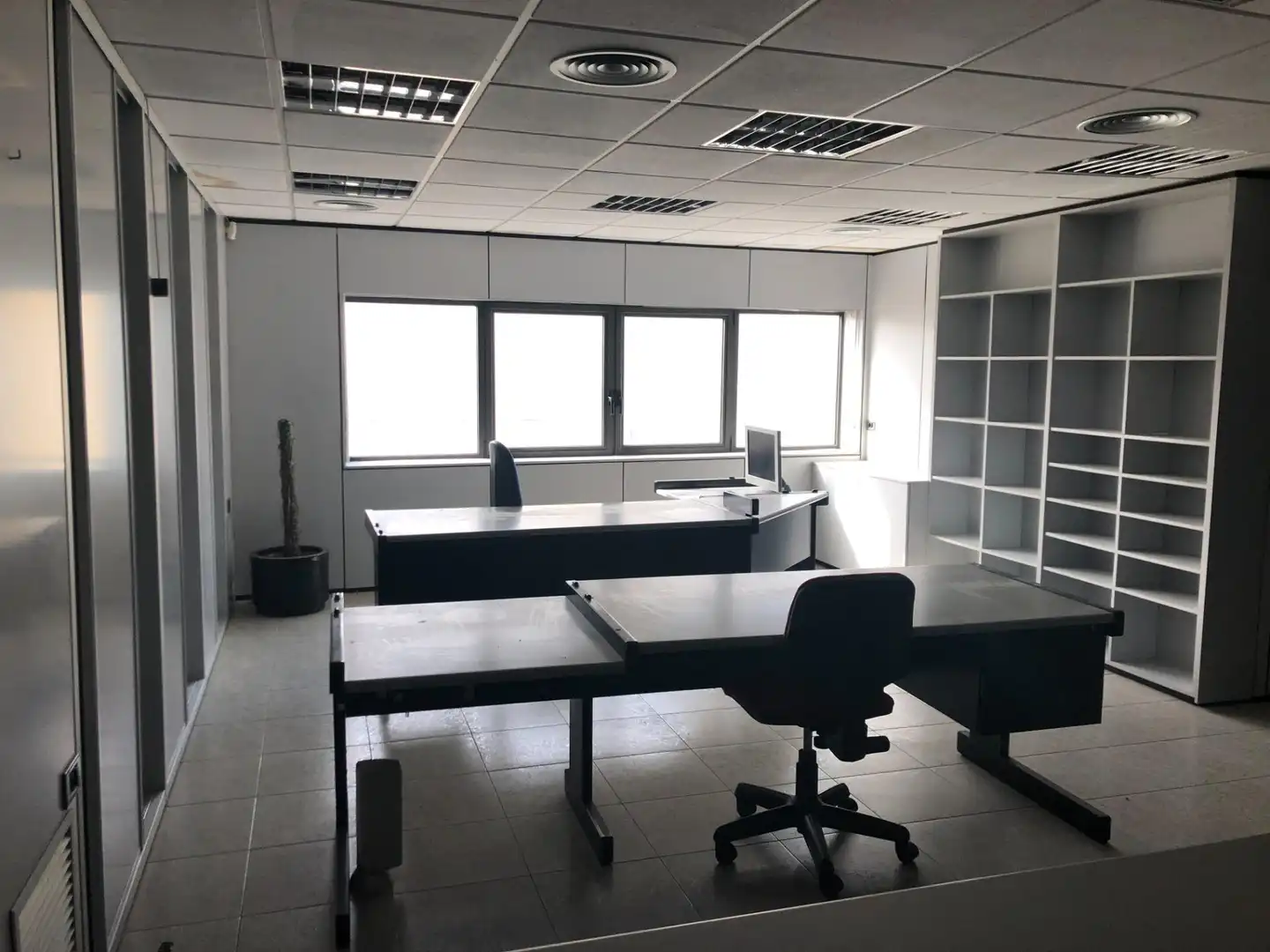 Nau industrial en venda en Abrera