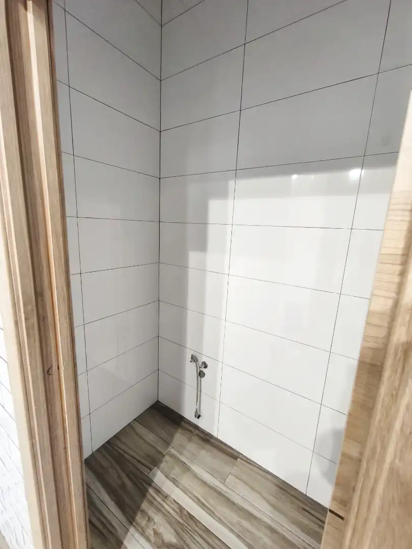 Badezimmer von Geschaftsraum zur Miete in Granada