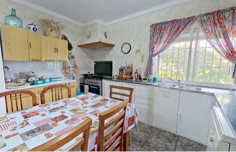 Kitchen of House or chalet for sale in Vélez-Málaga  with Private garden, Terrace and Storage room