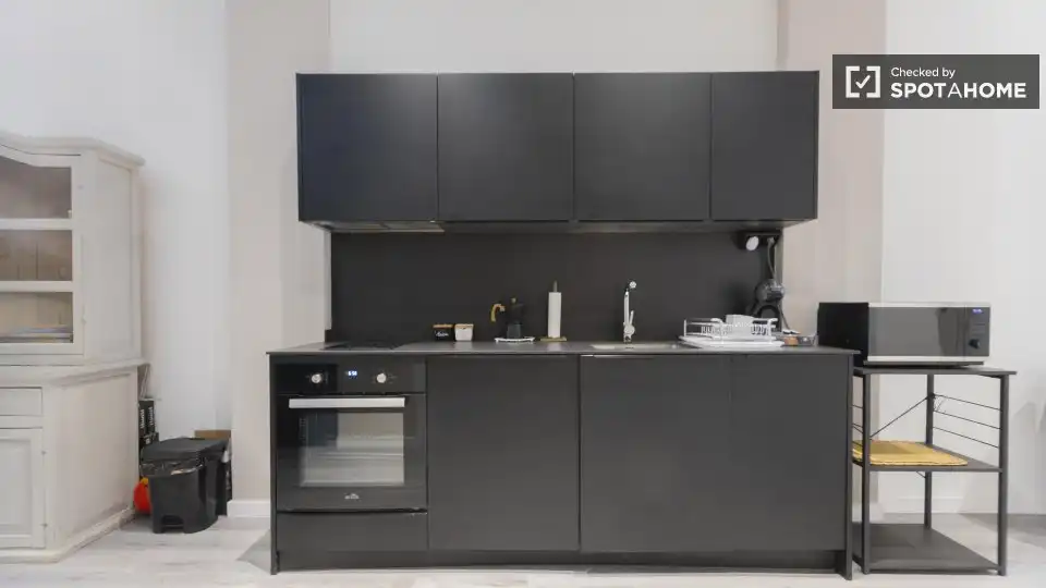 Kitchen of Flat for rent in Valencia  with Air Conditioner, Heating and Furnished
