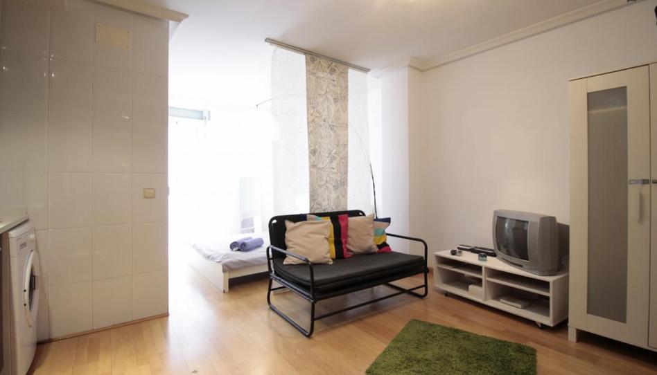 Foto 1 de Estudi de lloguer a Valdeacederas, Madrid