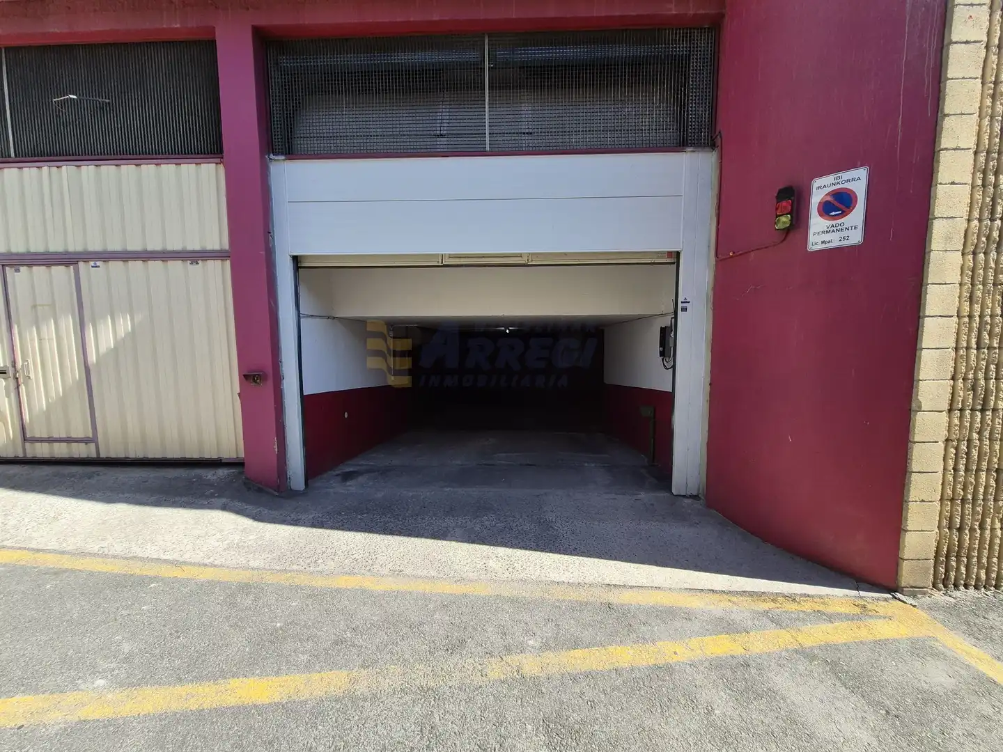 Individual for sale in legarregain