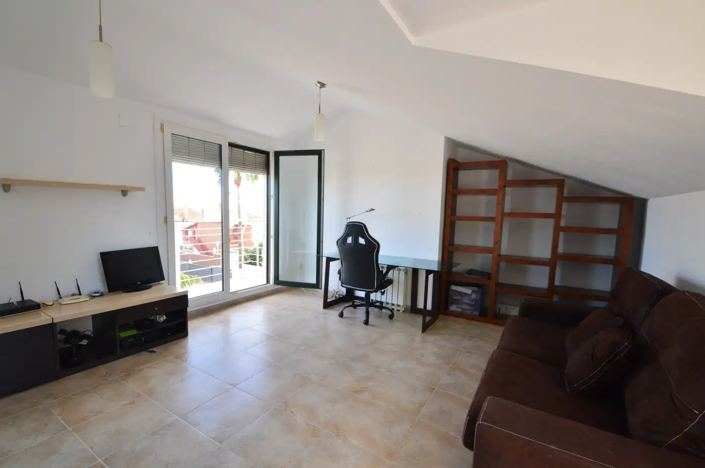 Sala d'estar de Casa o xalet en venda en Vinaròs amb Aire condicionat, Calefacció i Jardí privat