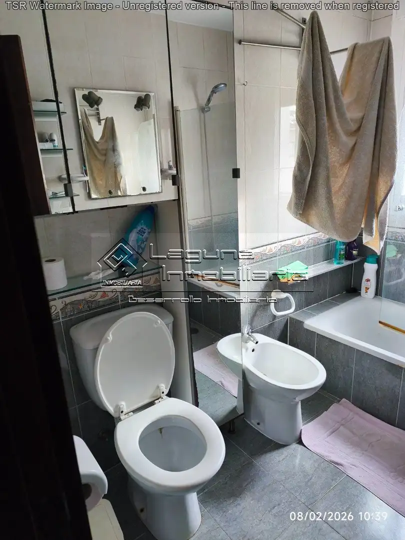 Bany de Casa o xalet en venda en Chiclana de la Frontera amb Jardí privat, Piscina i Moblat