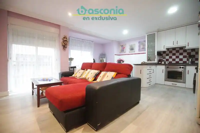 Appartamento con terrazza in vendita a Extremadura Kalea, imagen 3