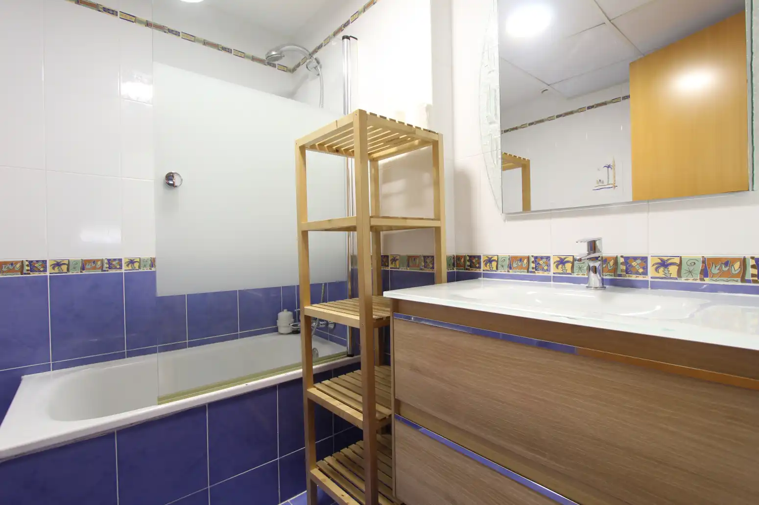 Badezimmer von Wohnung zum Verkauf in Aldaia mit Terrasse und Abstellraum