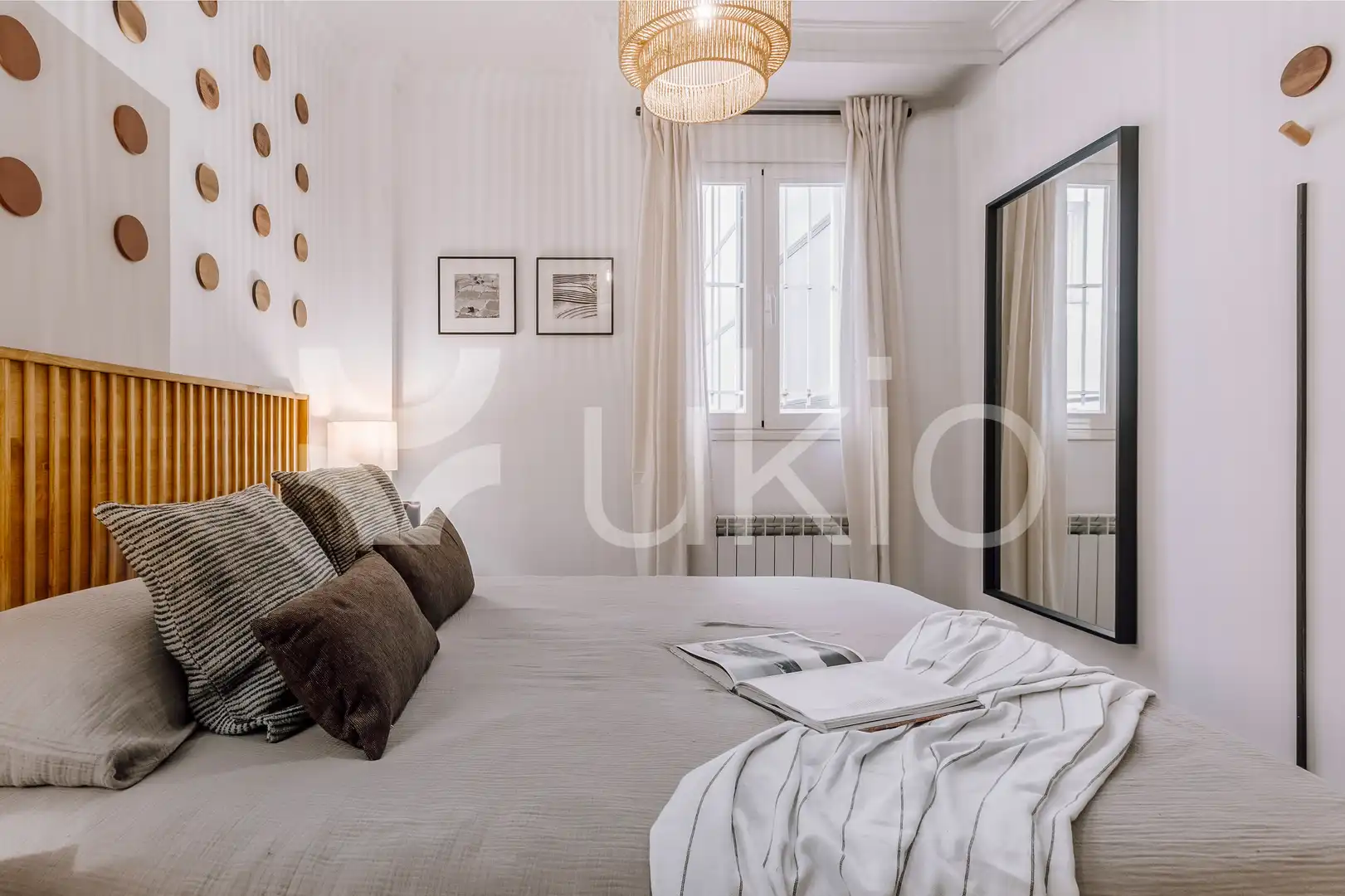 Schlafzimmer von Wohnungen zur Miete in Madrid mit Klimaanlage, Heizung und Möbliert