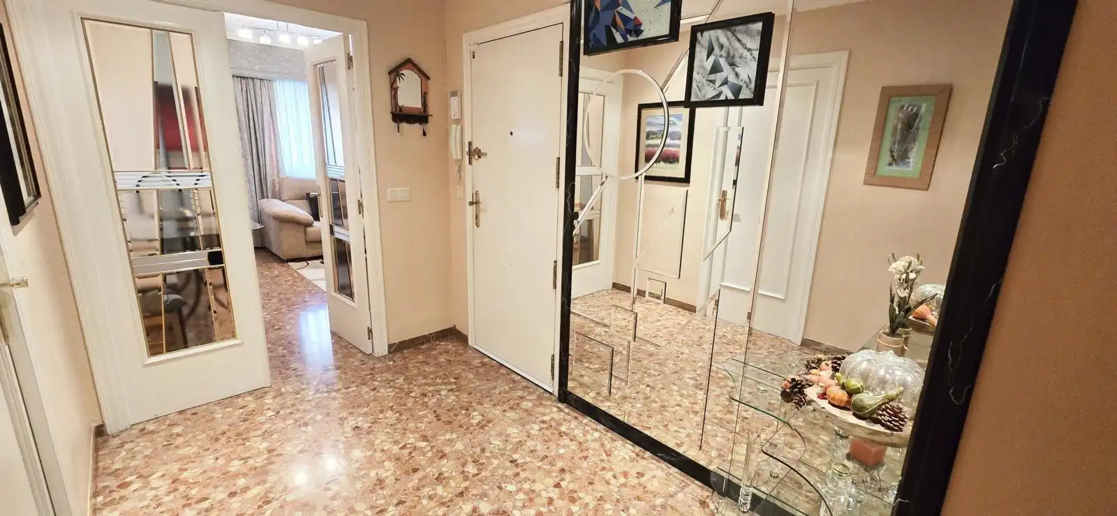 Piso de alquiler en Petrer con Aire acondicionado, Amueblado y Balcón