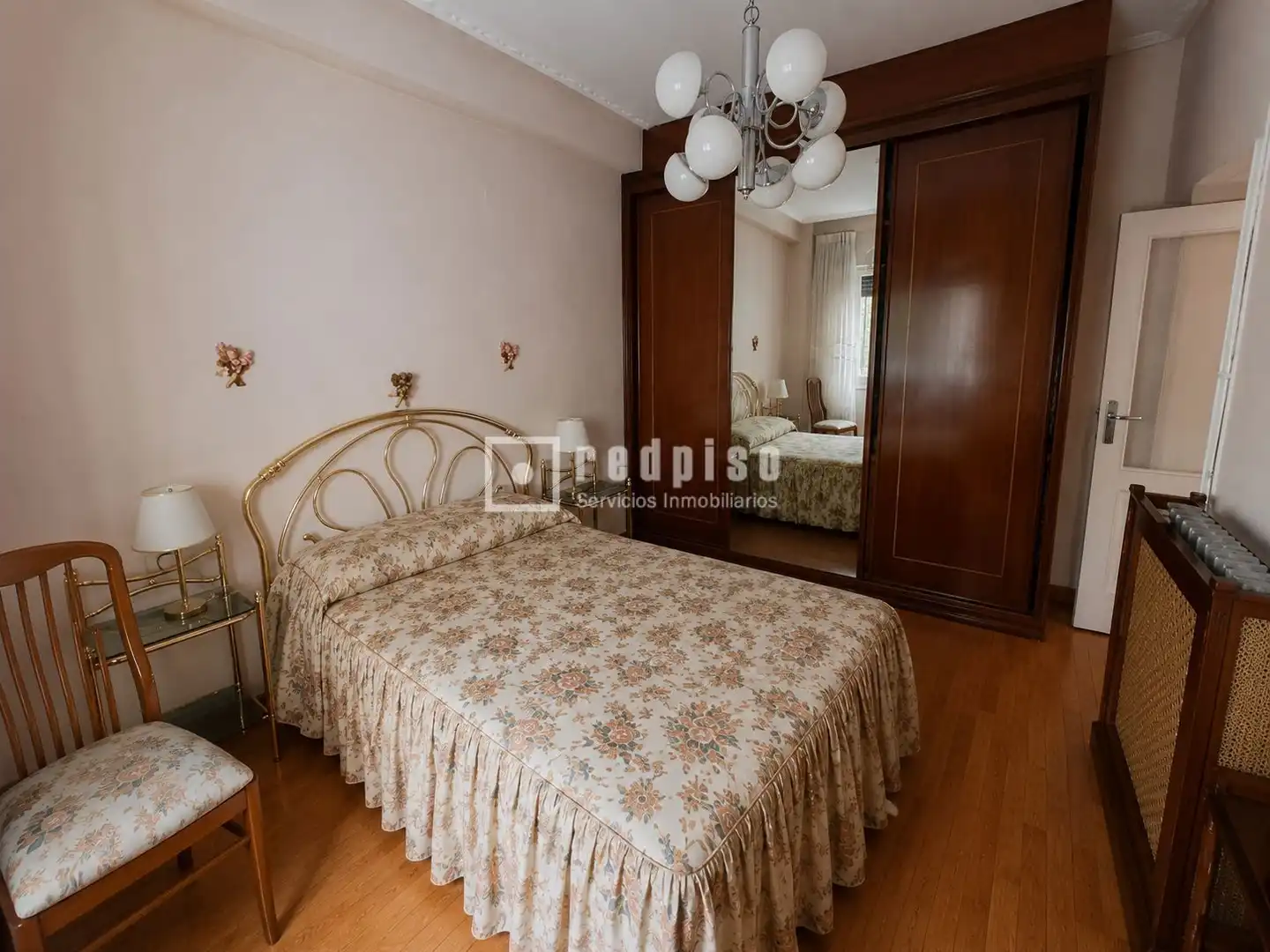 Habitación de Piso en venta en Madrid con Calefacción y Terraza