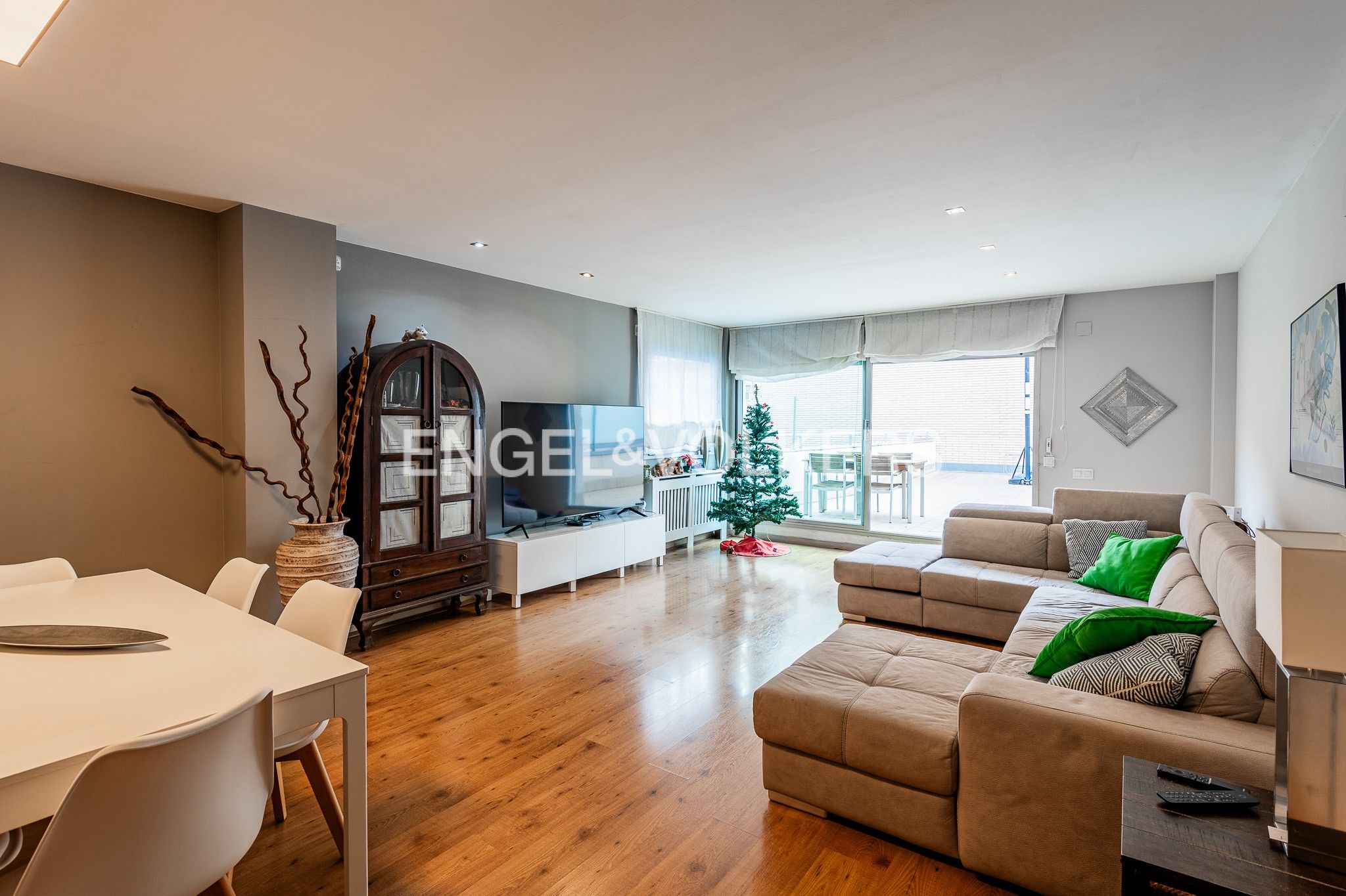 Sala d'estar de Casa o xalet en venda en  Barcelona Capital amb Aire condicionat, Calefacció i Jardí privat