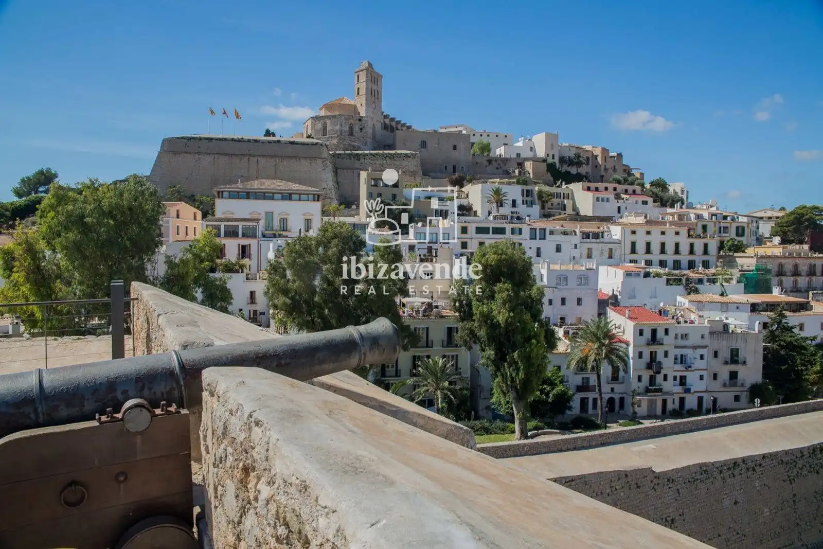 Vista exterior de Pis de lloguer en Eivissa amb Aire condicionat, Terrassa i Moblat