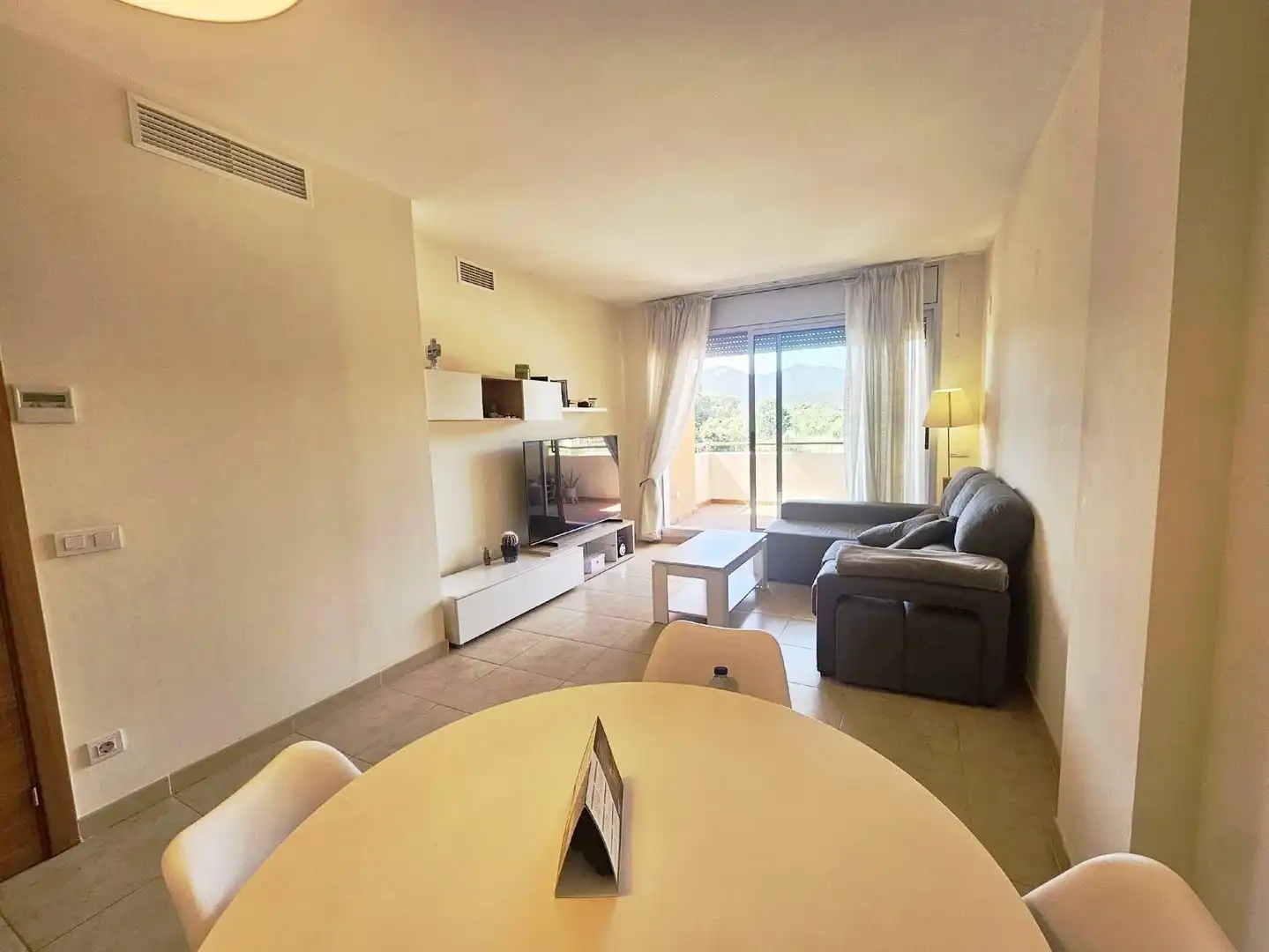 Living room of Flat for sale in Sant Feliu de Guíxols  with Heating, Private garden and Terrace
