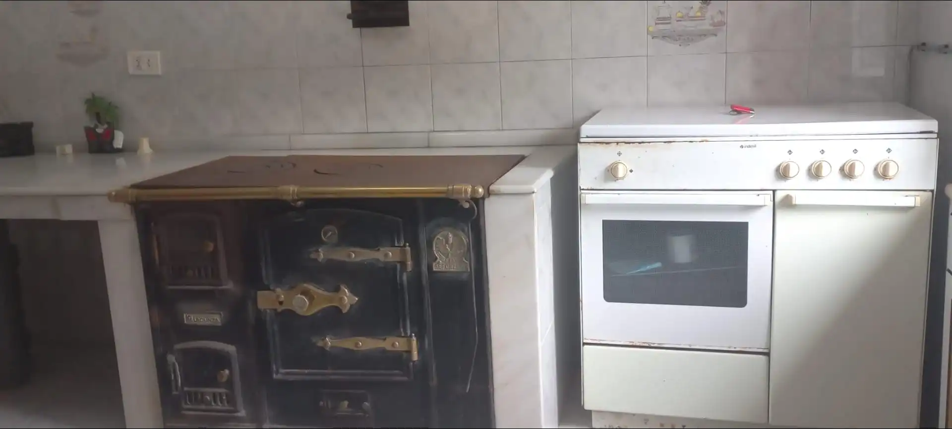 Kitchen of Country homes for sale in Abadín  with Private garden