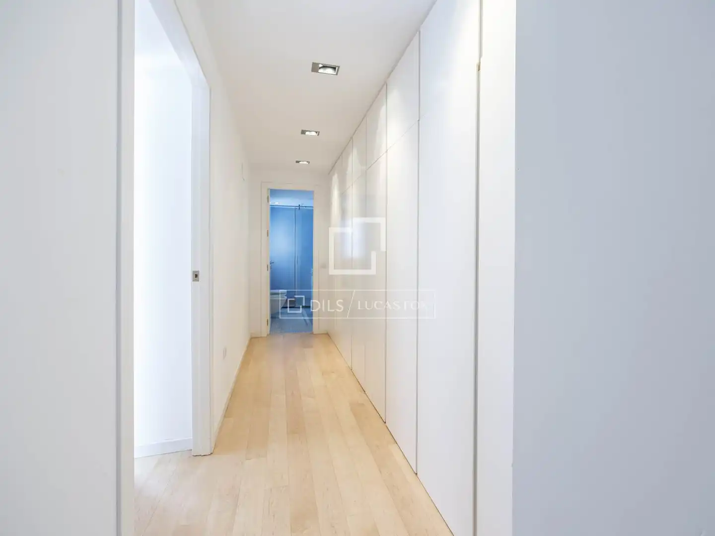 Houses for sale in Sagunto / Sagunt  with Air Conditioner, Parquet flooring and Swimming Pool