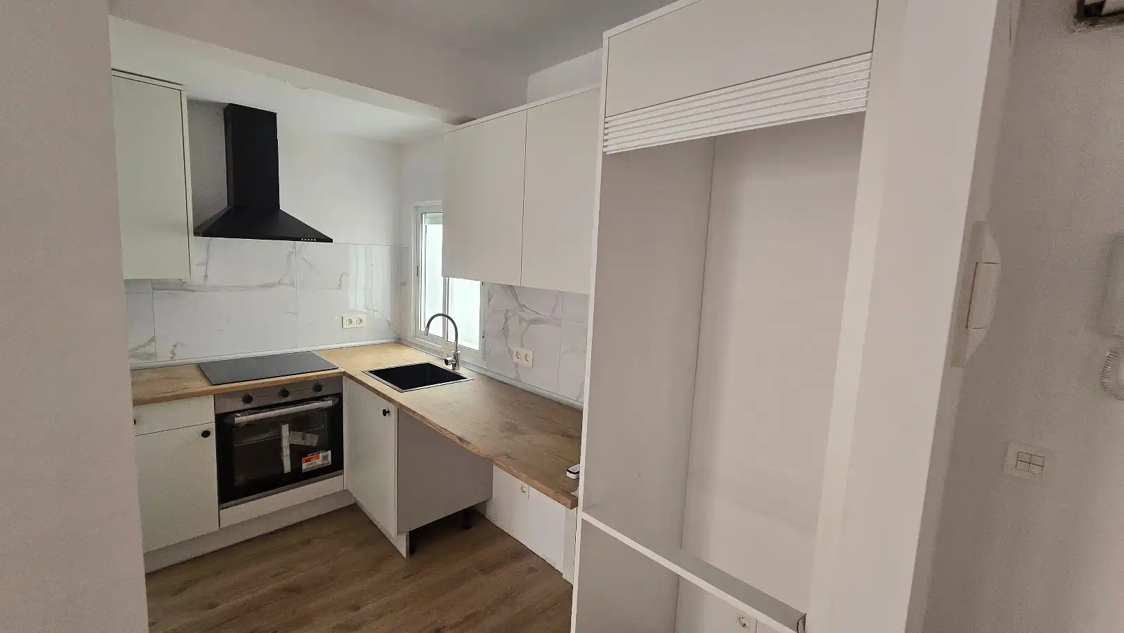 Kitchen of Flat for sale in Ávila  with Heating, Oven and Balcony
