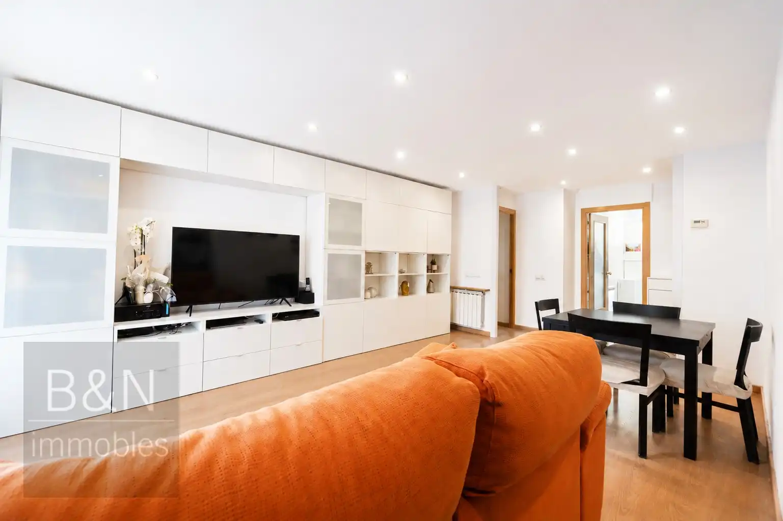 Wohnzimmer von Wohnung zum Verkauf in Terrassa mit Klimaanlage, Heizung und Balkon