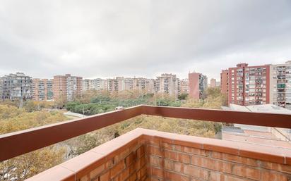 Bedroom of Flat for sale in  Barcelona Capital  with Heating and Balcony