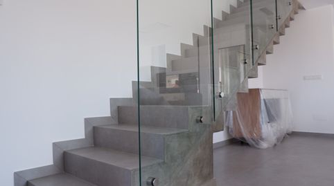 Villa de 3 dormitorios y 3 baños con piscina y jardín en Benijofar, imagen 5
