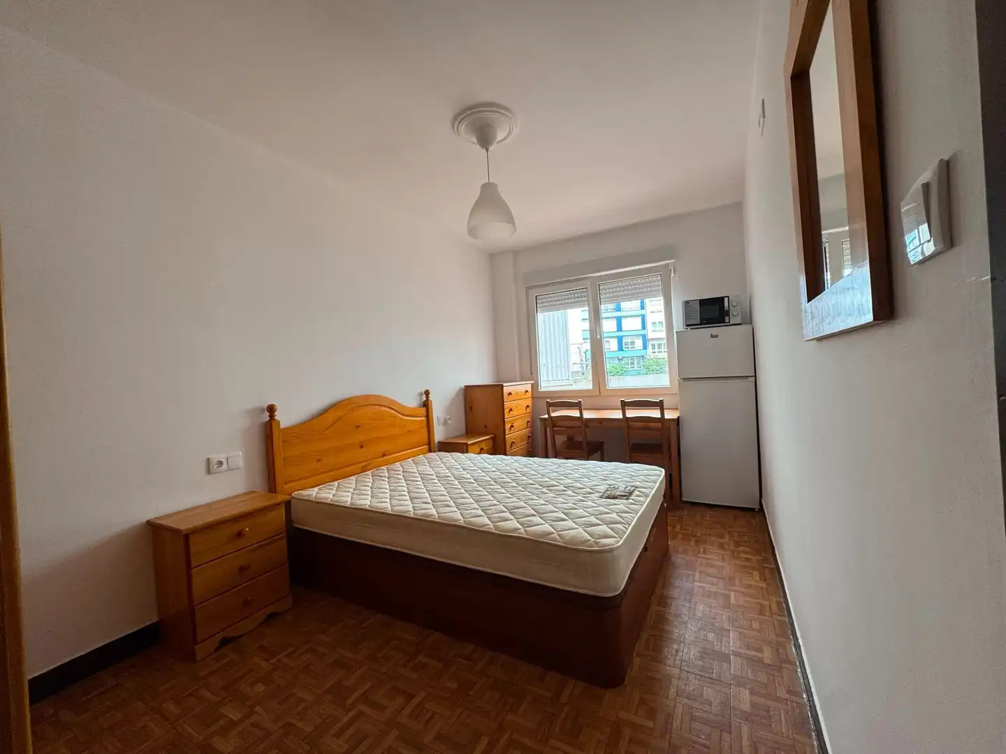 Schlafzimmer von Wohnung zur untervermieten in A Coruña Capital 