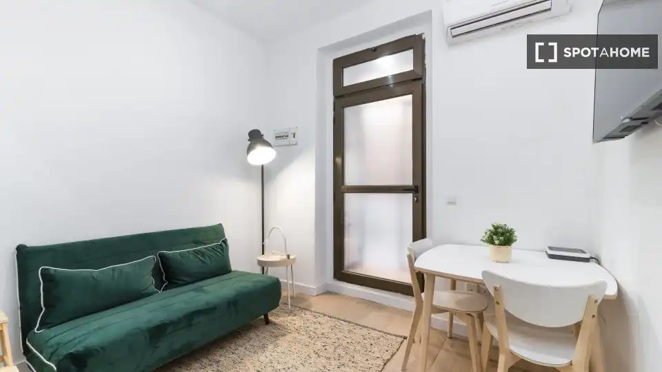 Flat to rent in Centro, imagen 3