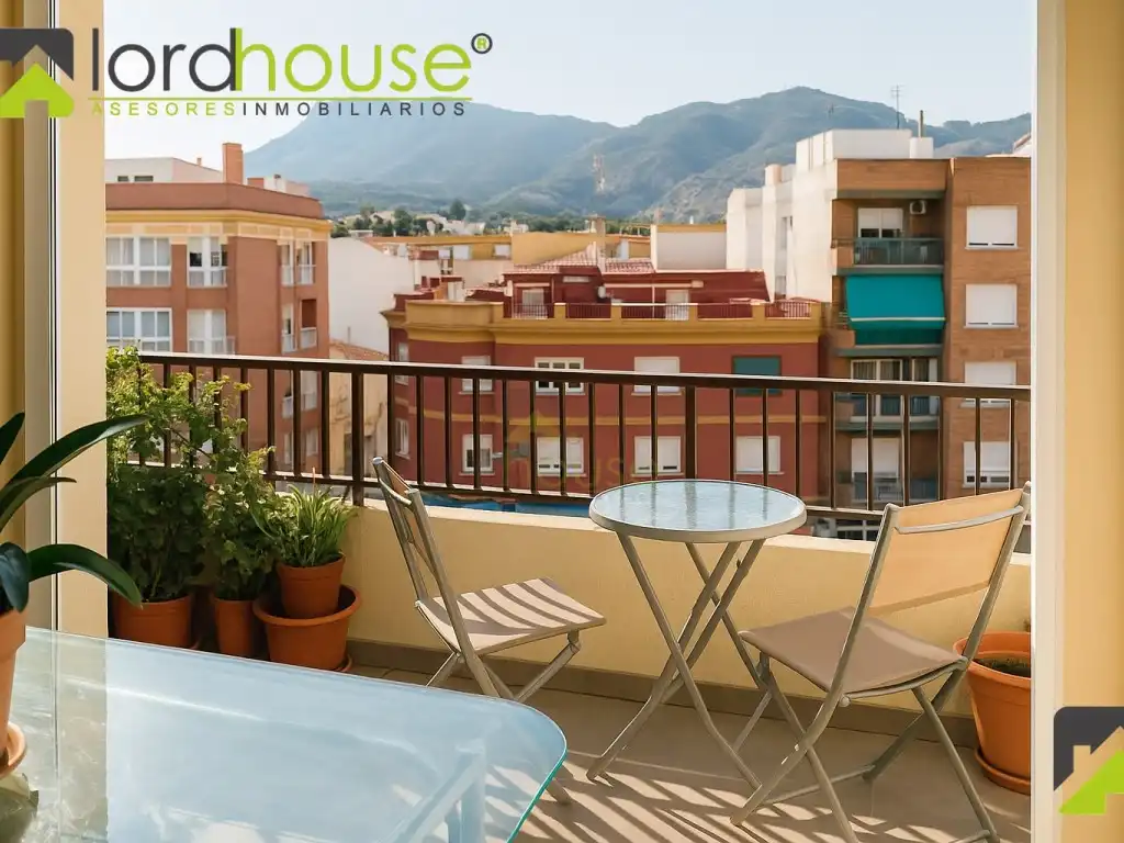 Piso con ascensor en venta en Calle Jeronimo Santa Fe, imagen 3