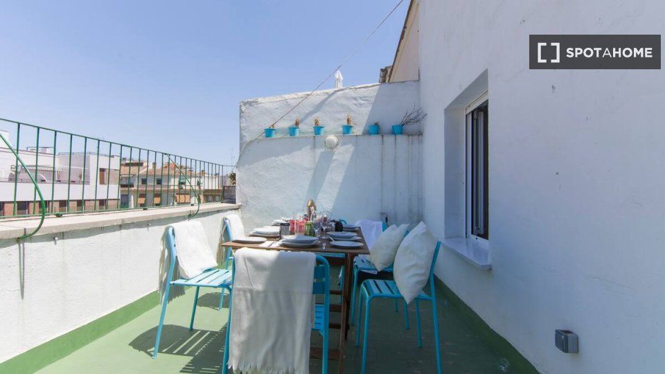 Terrace of Flat to rent in  Madrid Capital  with Air Conditioner, Heating and Furnished