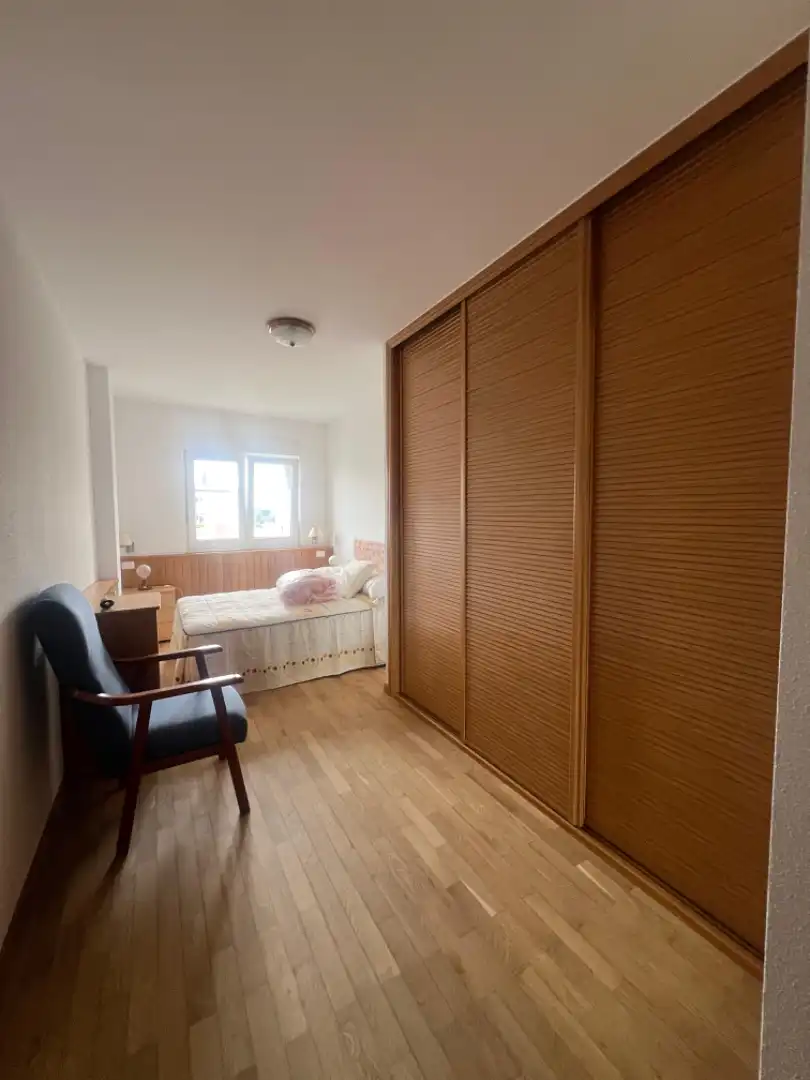 Habitación de Apartamento en venta en Lugo con Calefacción, Trastero y Amueblado