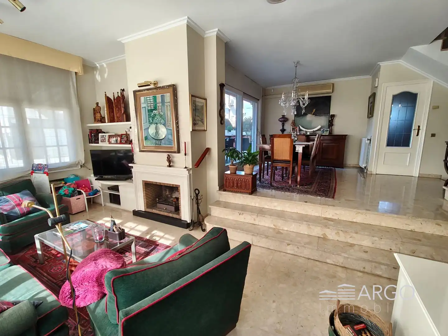 Sala d'estar de Casa o xalet en venda en Montcada i Reixac amb Aire condicionat i Jardí privat