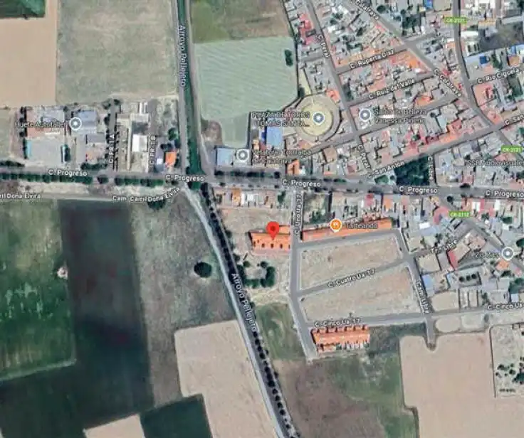 Vista exterior de Casa adosada en venta en Torralba de Calatrava