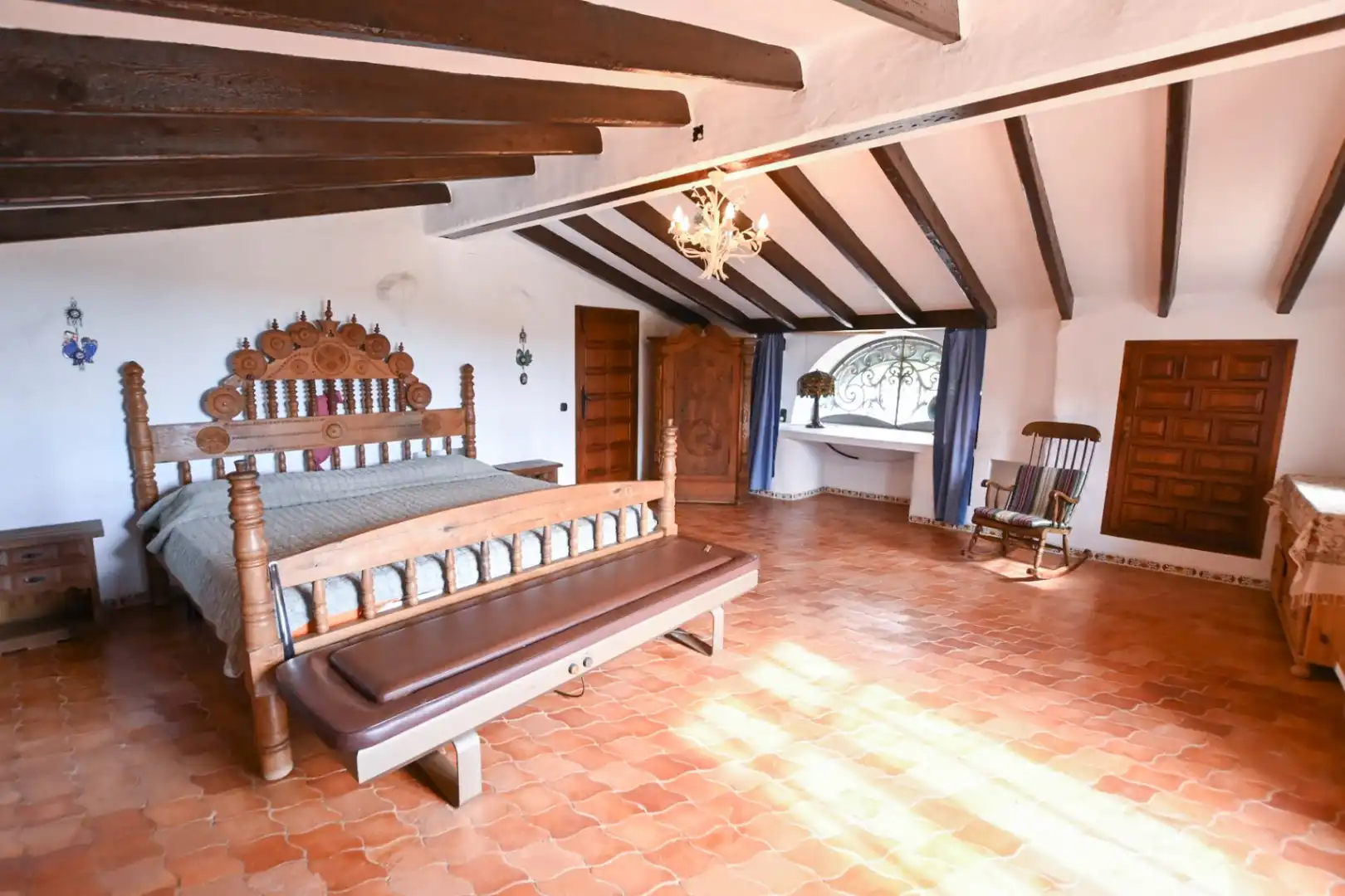 Country homes for sale in Canuta