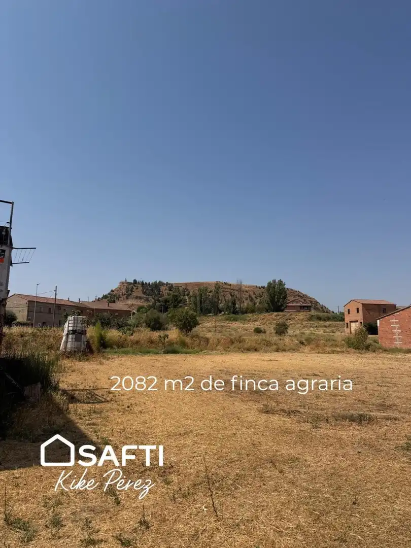 Casa o chalet en venta en Alguaire con Calefacción, Terraza y Amueblado