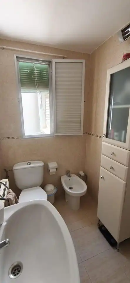 Baño de Piso en venta en Badajoz con Aire acondicionado