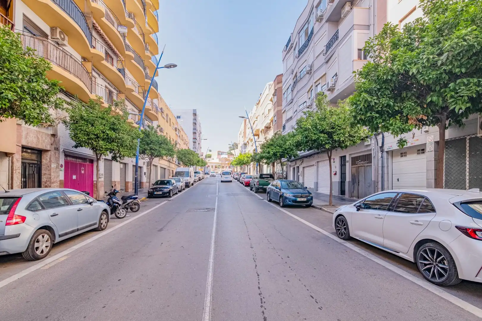 Vista exterior de Pis en venda en Almería amb Aire condicionat, Calefacció i Terrassa