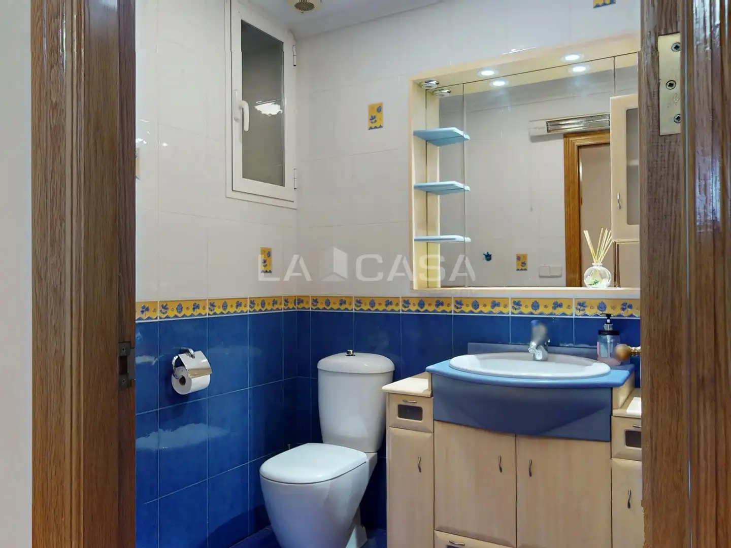 Baño de Piso en venta en Valencia con Terraza