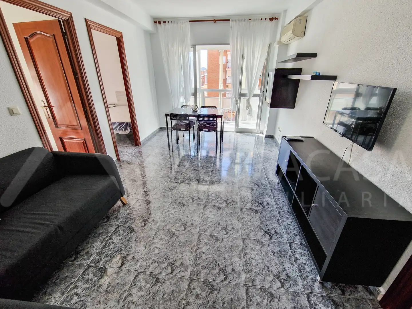 Living room of Flat for rent in Málaga  with Air Conditioner, Terrace and Furnished