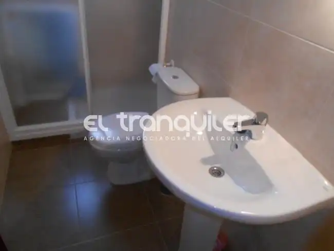 Bany de Pis de lloguer en Moratalaz