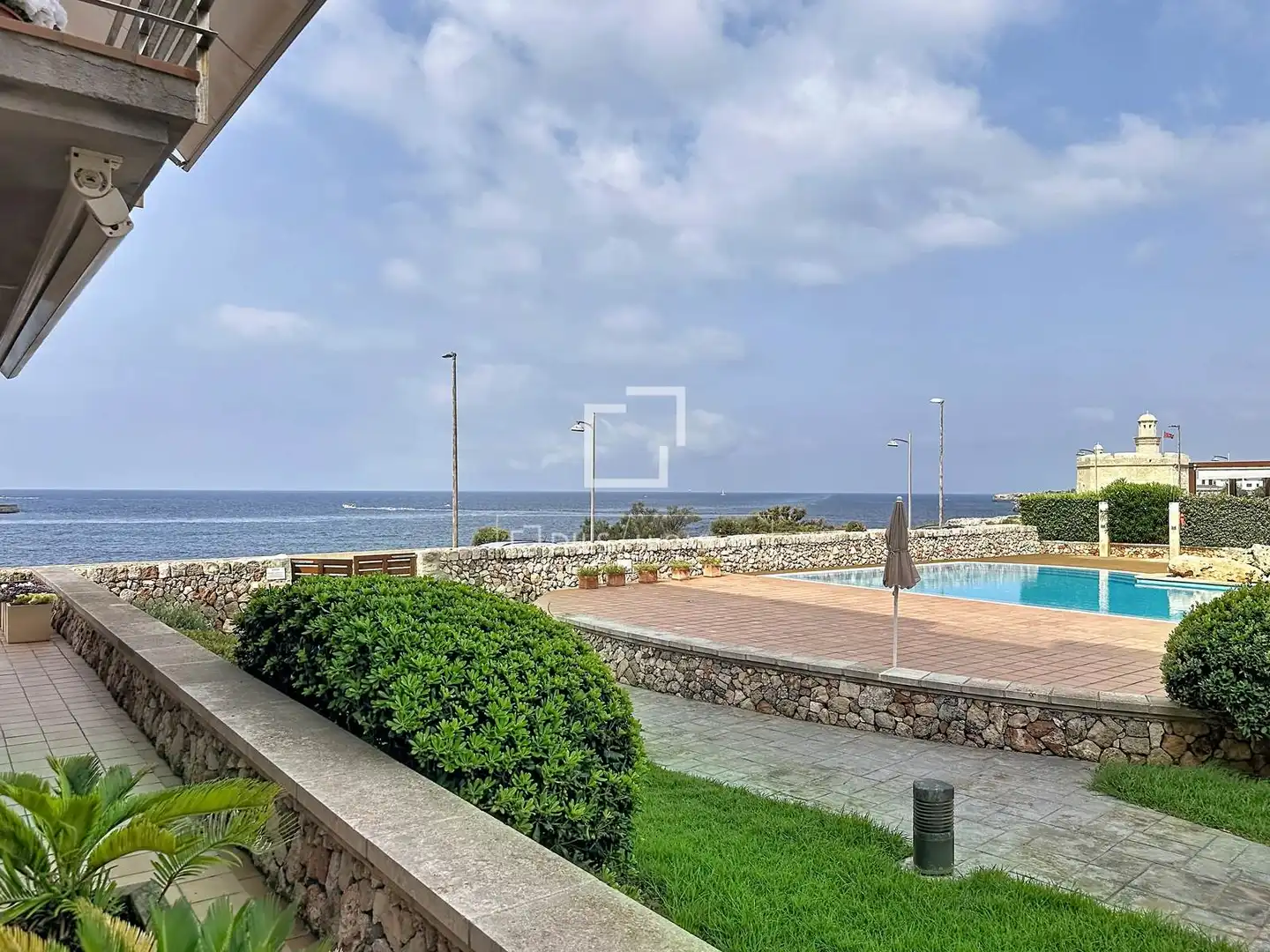 Außenansicht von Wohnung zur Miete in Ciutadella de Menorca mit Klimaanlage, Heizung und Privatgarten