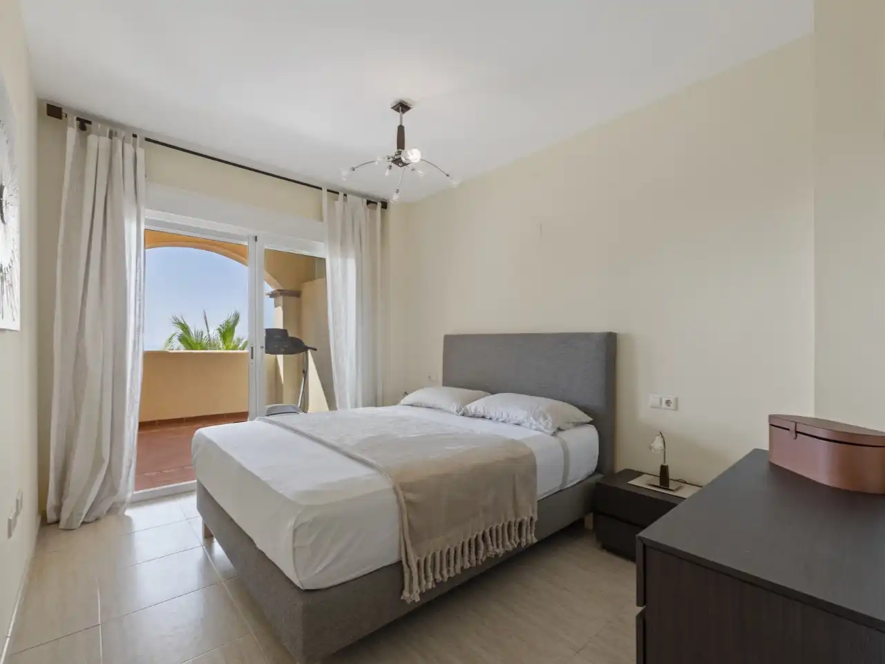 Apartament amb piscina de lloguer a Calle Cristobal Colón de Calahonda 4, imagen 6