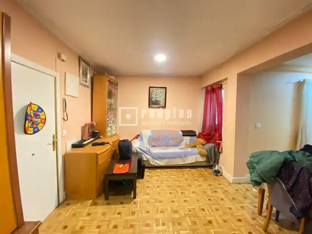 Habitación de Piso en venta en Madrid