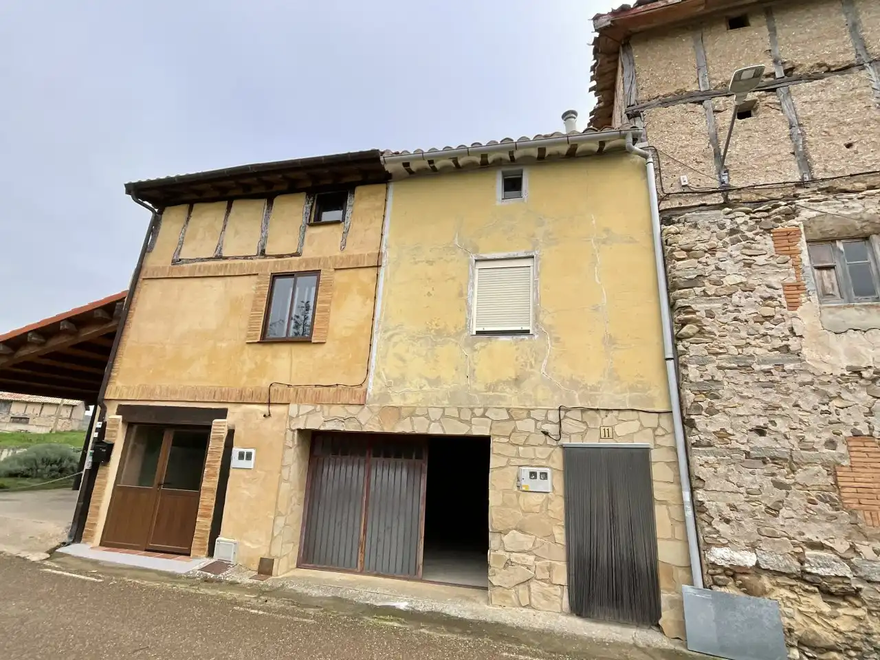 Vista exterior de Casa o xalet en venda en Viloria de Rioja amb Calefacció i Moblat