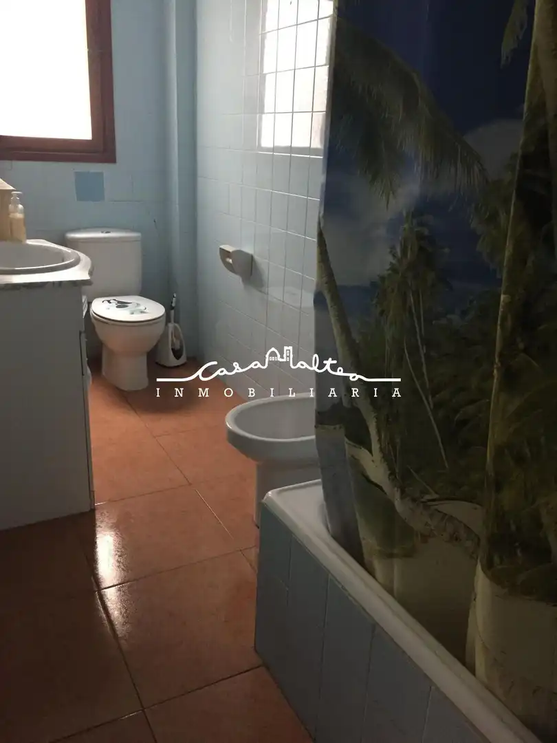Apartment with terrace for sale in Avenida ALT REI EN JAUME I 1, imagen 4