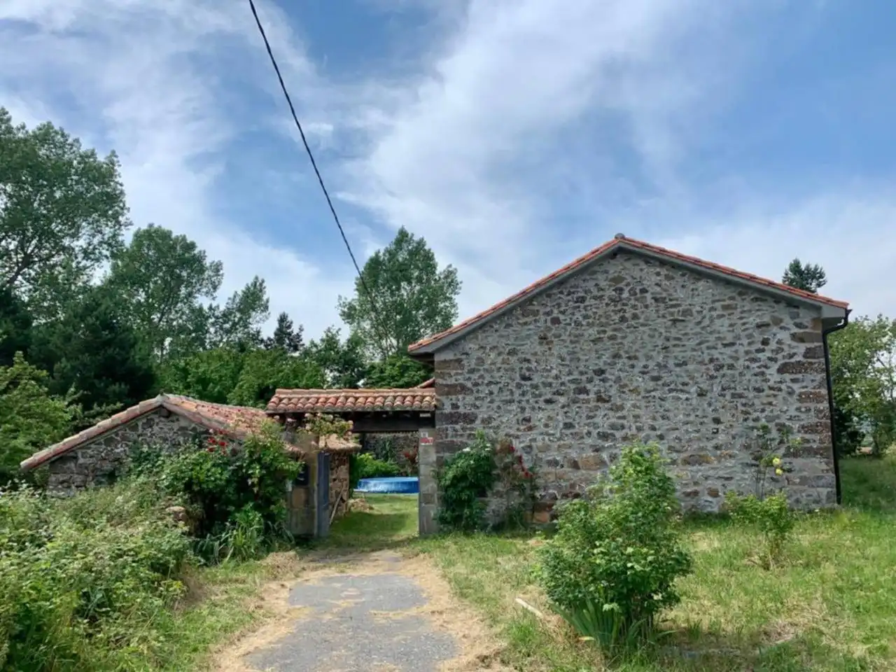 Vista exterior de Casa o chalet en venta en Arija con Calefacción, Jardín privado y Terraza