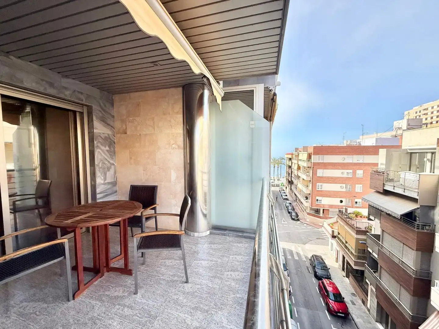 Terrassa de Pis de lloguer en Torrevieja amb Aire condicionat, Calefacció i Terrassa